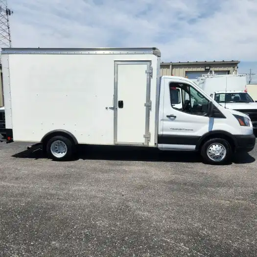 2022 Ford Transit DRW T350 HD 156 WB 9,950#'s photo
