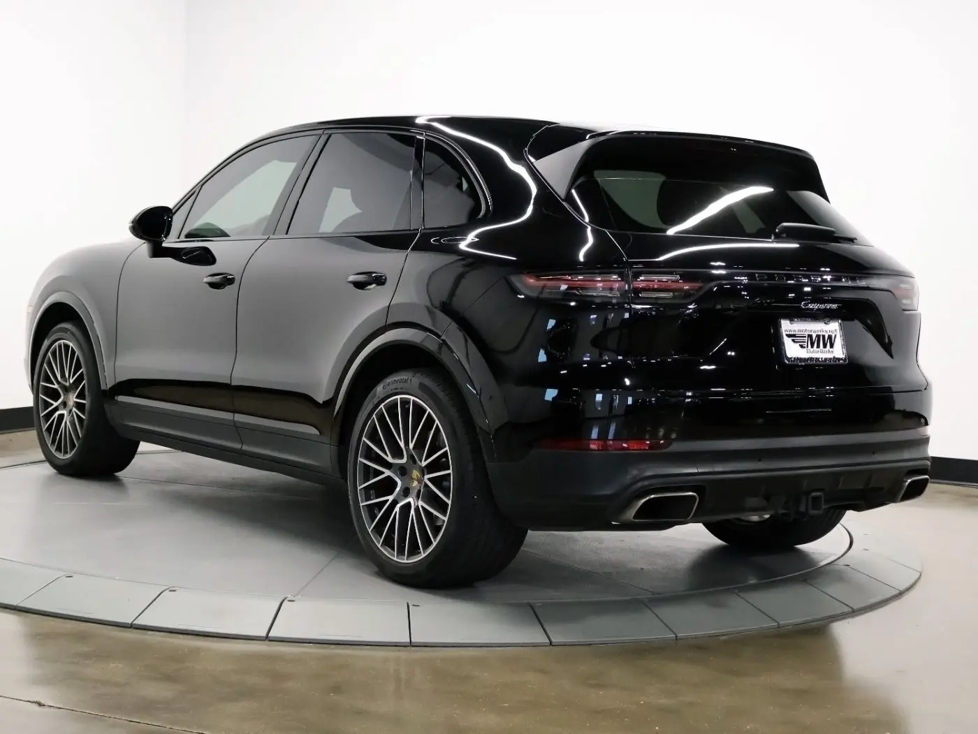 2019 Porsche Cayenne Base photo 5