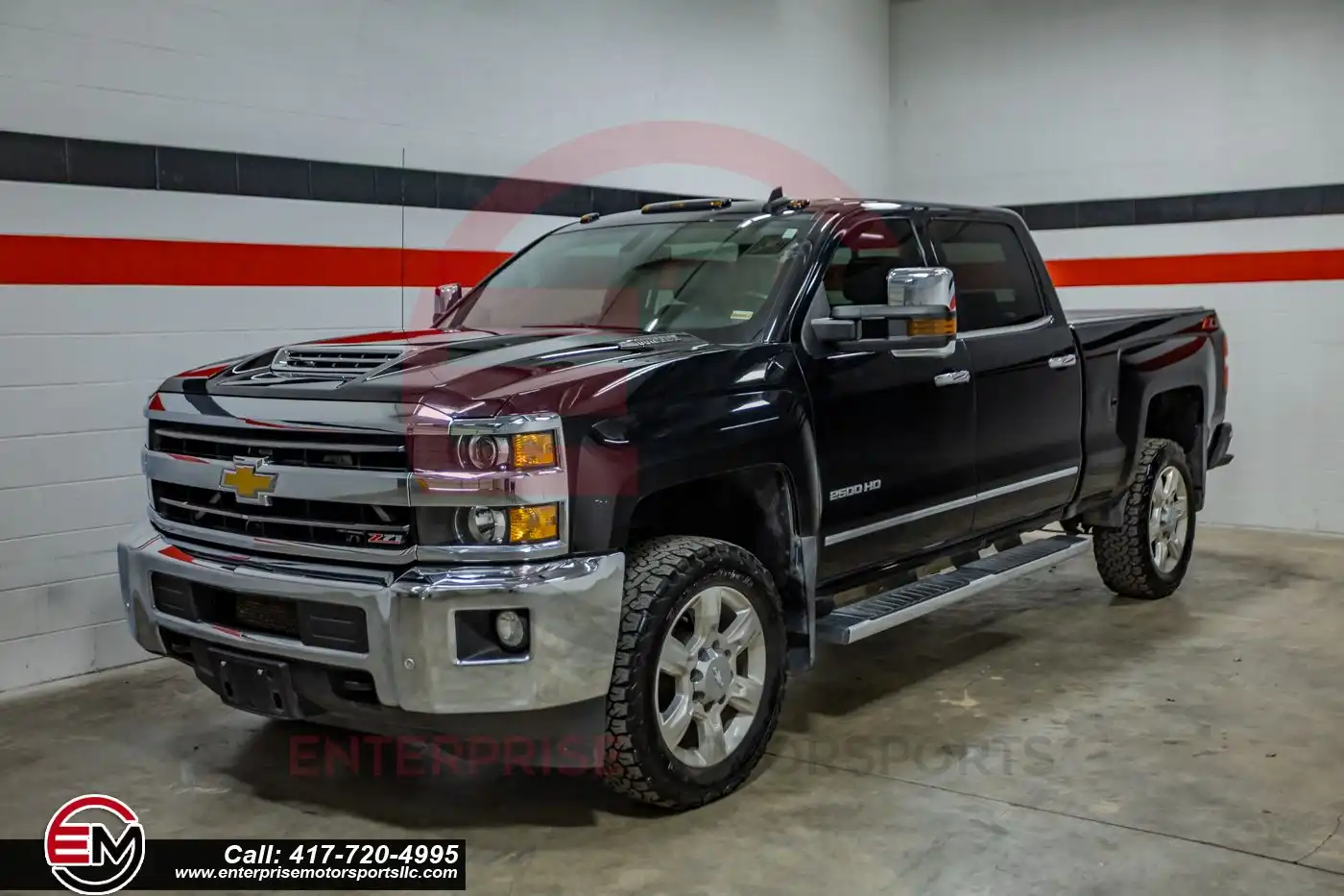 2019 Chevrolet Silverado HD LTZ 4WD Crew Cab Standard Box's photo