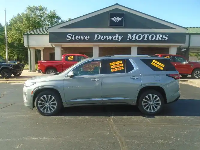 2023 Chevrolet Traverse FWD Premier's photo