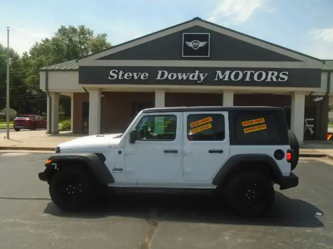 2023 Jeep Wrangler Sport S's photo