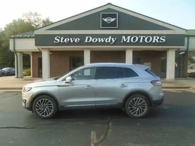 2020 Lincoln Nautilus Reserve AWD's photo