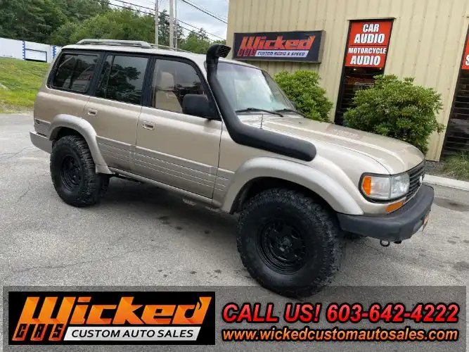 1997 Lexus LX 600 450's photo