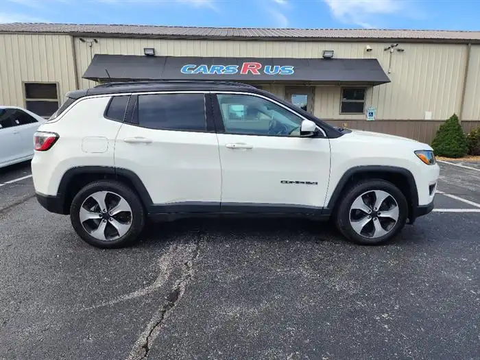 2018 Jeep Compass Latitude's photo