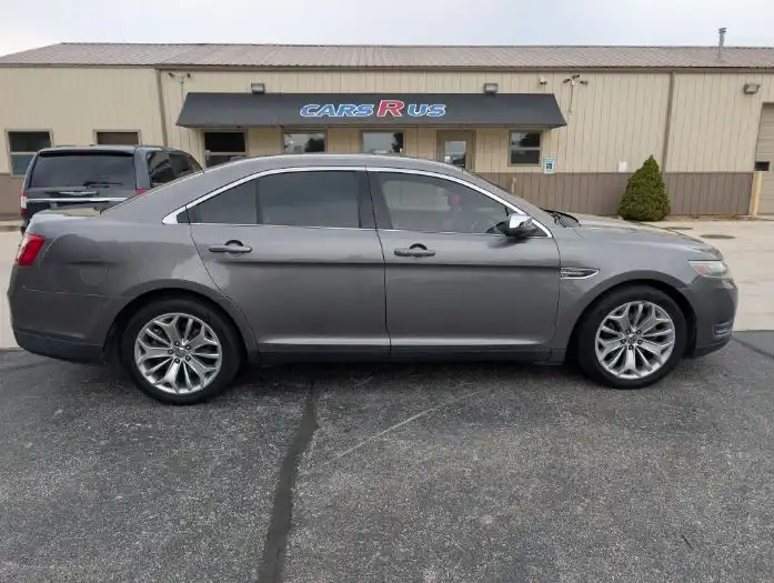 2014 Ford Taurus Limited FWD's photo