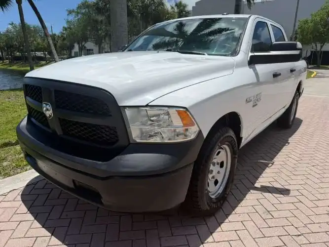 2021 RAM 1500 Classic Tradesman 4x4 Crew Cab 5'7's photo