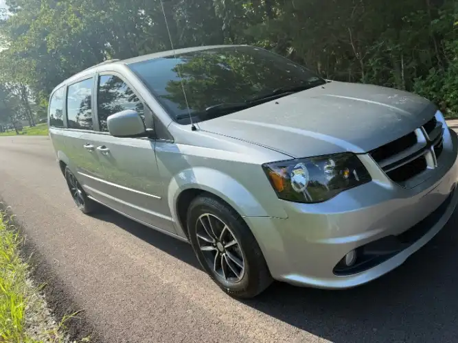 2017 Dodge Grand Caravan GT's photo