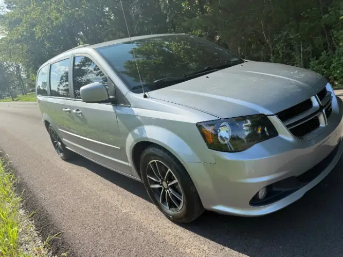 2017 Dodge Grand Caravan GT's photo