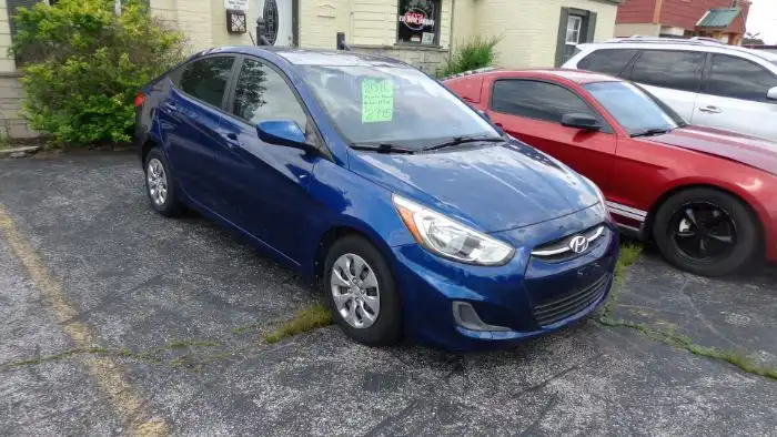 2016 Hyundai Accent SE 4-Door 6-Speed Automatic's photo