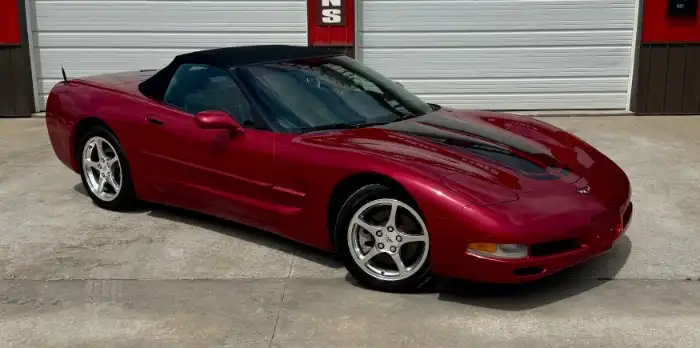 2000 Chevrolet Corvette Convertible's photo