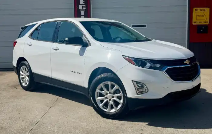 2018 Chevrolet Equinox AWD LS's photo
