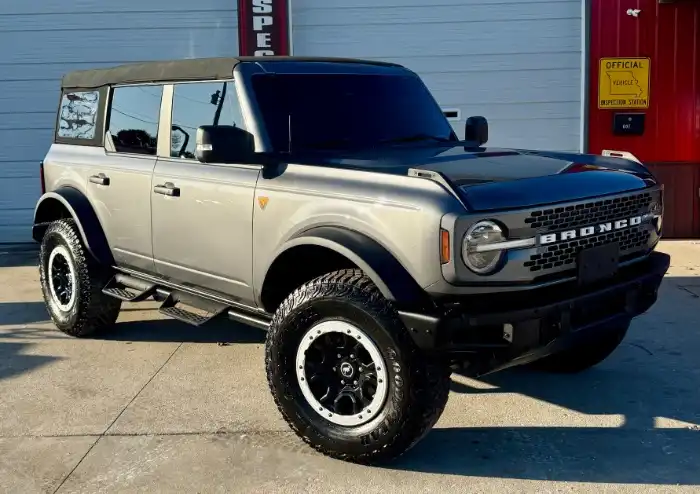 2024 Ford Bronco Badlands 4WD's photo