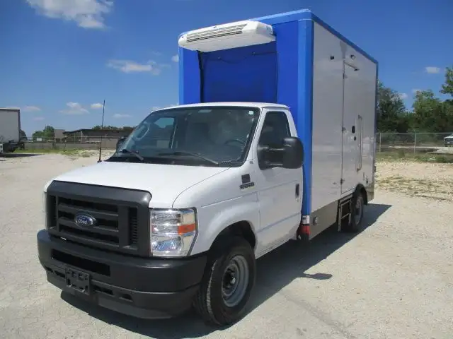 2023 Ford E-Series SRW E-350 Super Duty 158 in WB's photo