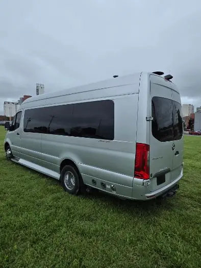 2019 Mercedes-Benz Sprinter 4500 170 WB photo 4