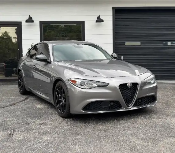 2021 Alfa Romeo Giulia 2.0 Auto's photo