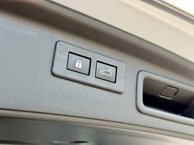 2021 Subaru Forester Limited photo 3
