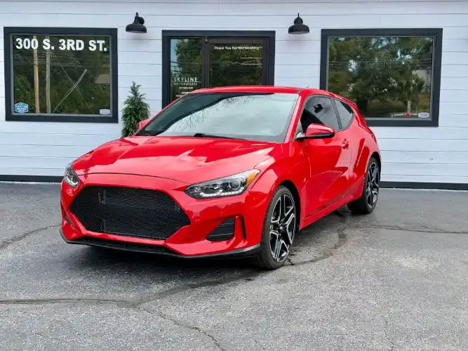2020 Hyundai Veloster 2.0 Auto's photo