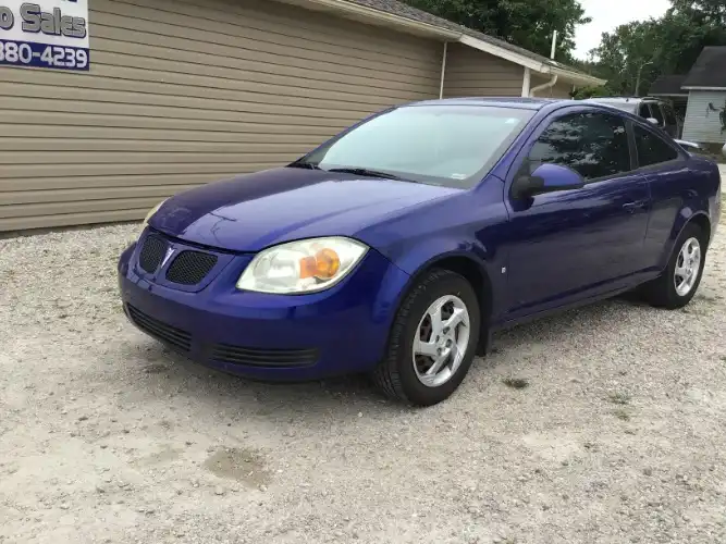 2007 Pontiac G5 G5 Base's photo