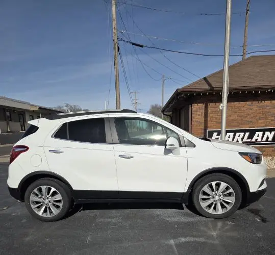 2018 Buick Encore Preferred photo 3