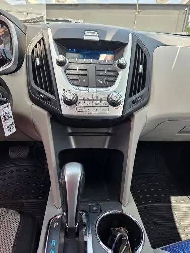 2011 Chevrolet Equinox 2LT photo 5