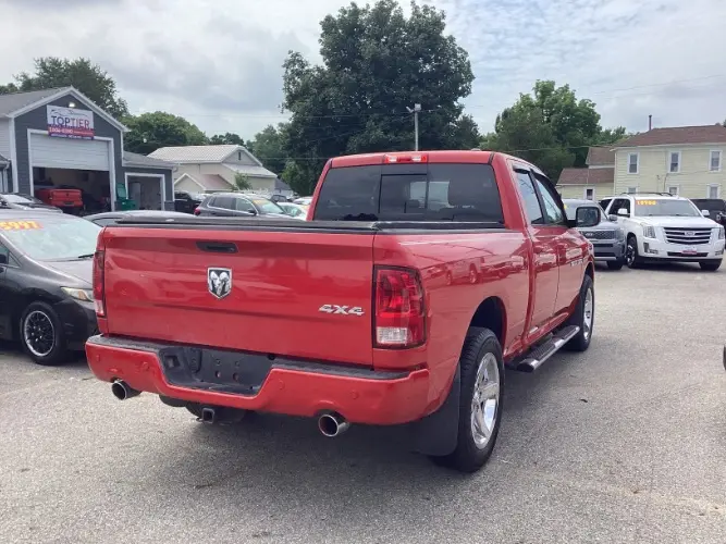 2012 RAM 1500 Sport 4x4 Quad Cab photo 3