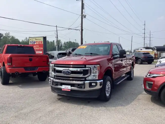 2022 Ford F-250 XL 4x4 SuperCab 8' Box's photo