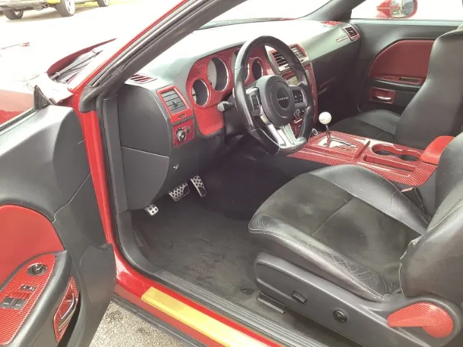 2012 Dodge Challenger SRT8 392 photo 5