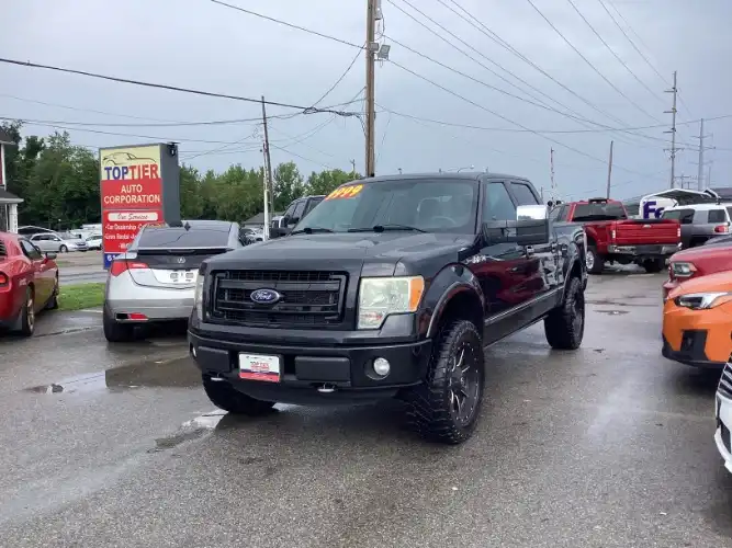 2011 Ford F-150 Platinum 4x4 SuperCrew 145-in's photo