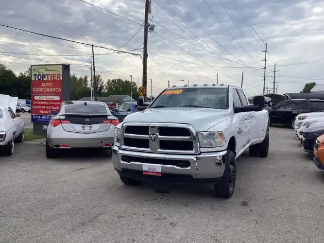 2017 RAM 3500 SLT 4WD Crew Cab LWB's photo