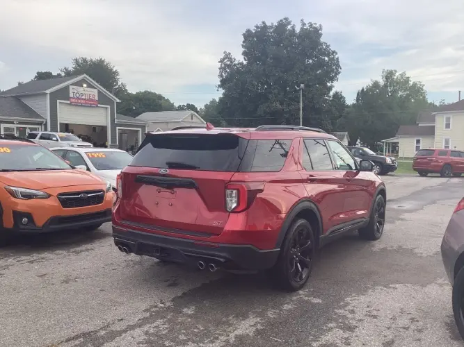 2020 Ford Explorer ST 4WD photo 3