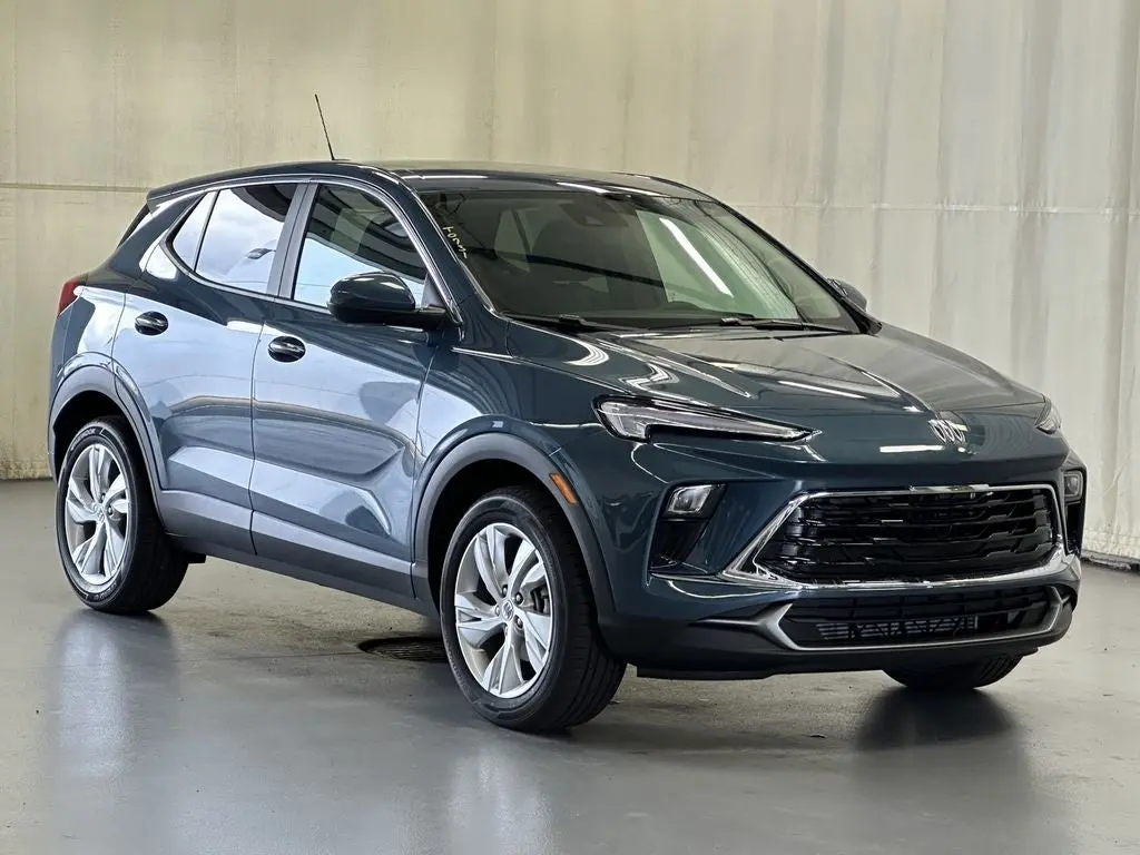 2026 Buick Encore GX Preferred photo 3