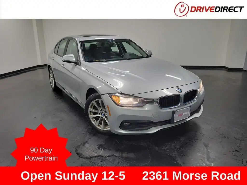 2016 BMW 3 Series 320i xDrive Sedan's photo