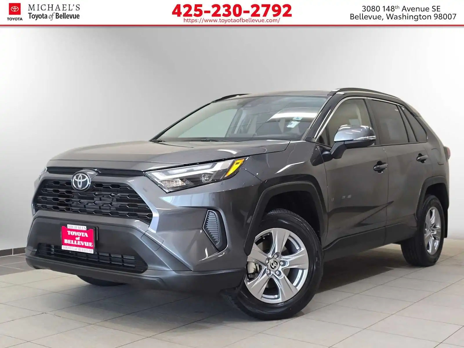 2025 Toyota RAV4 XLE AWD's photo