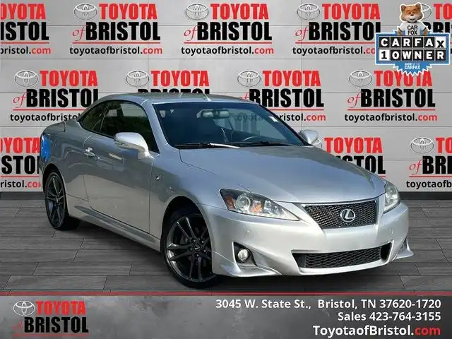 2014 Lexus IS 350 250C 6ECT-i's photo