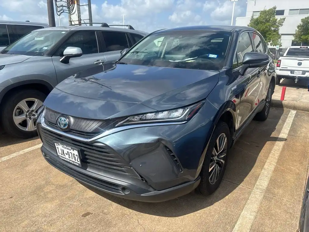 2021 Toyota Venza LE Hybrid AWD's photo
