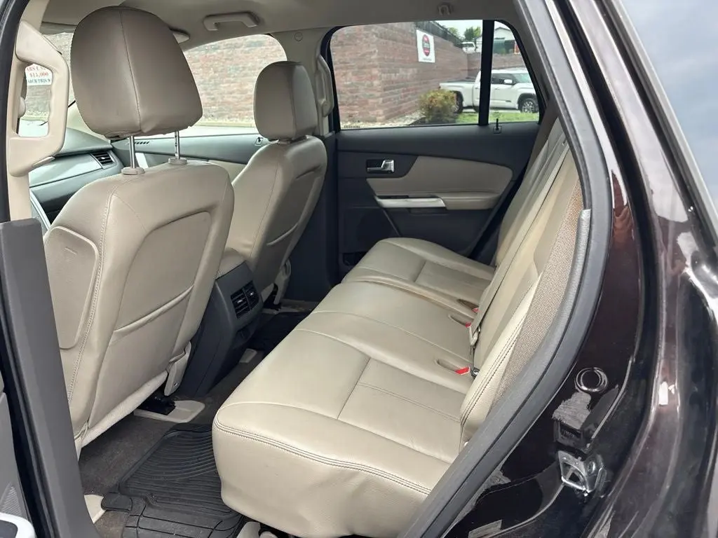 2013 Ford Edge SEL AWD photo 3