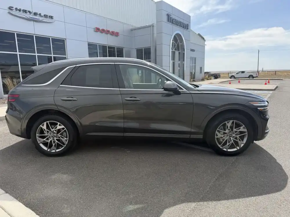 2025 Genesis GV70 2.5T Standard AWD's photo