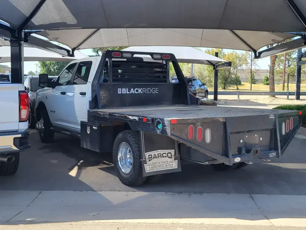 2024 RAM 3500 SLT 4X4 Crew Cab photo 4