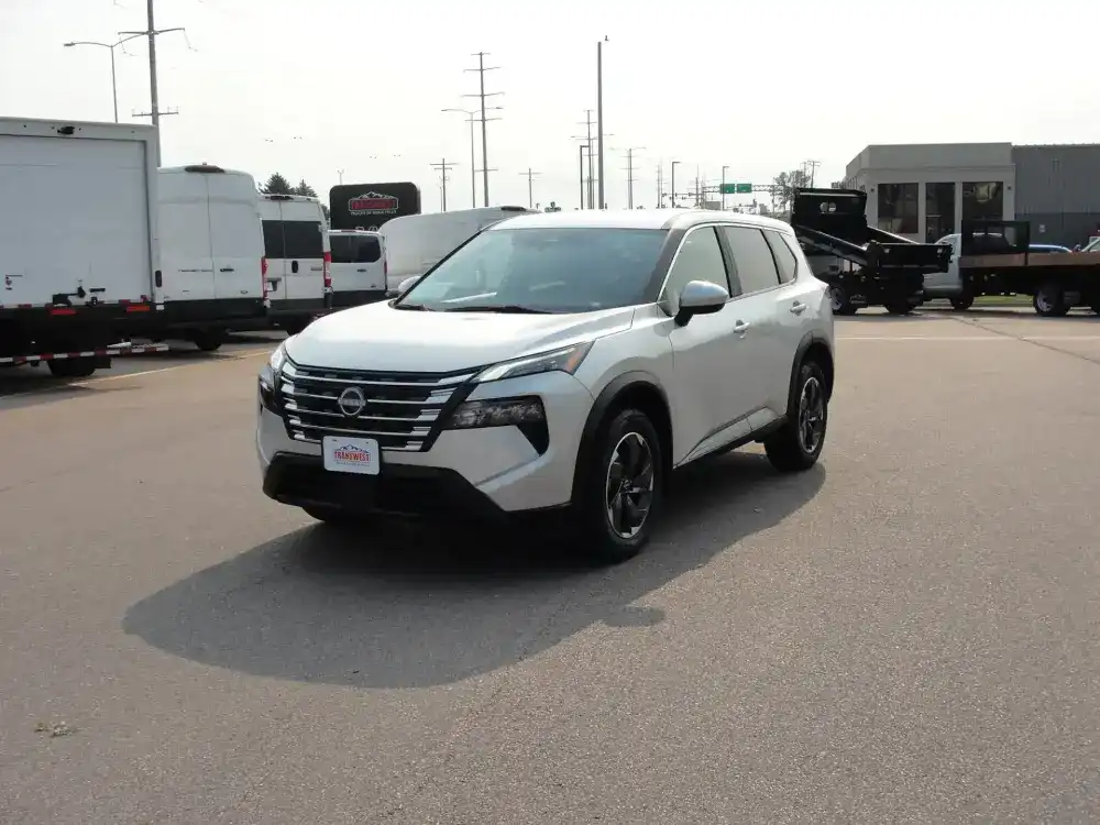 2024 Nissan Rogue SV AWD's photo