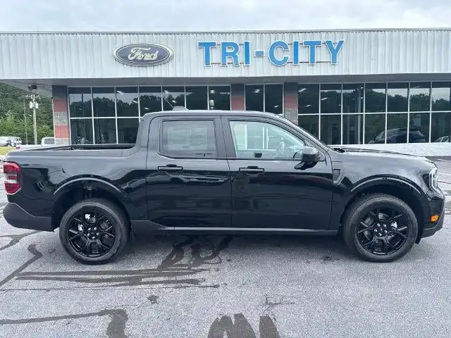 2026 Ford Maverick Lariat AWD's photo