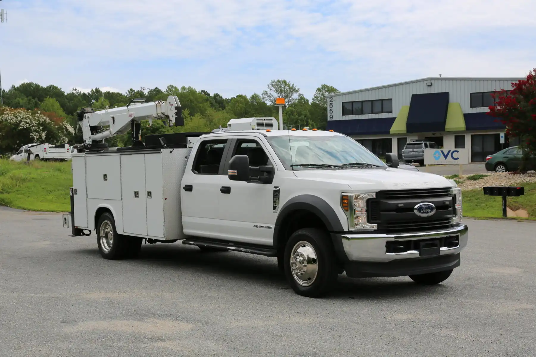 2019 Ford F-550 XL 4x4 Crew Cab 203-In DRW's photo