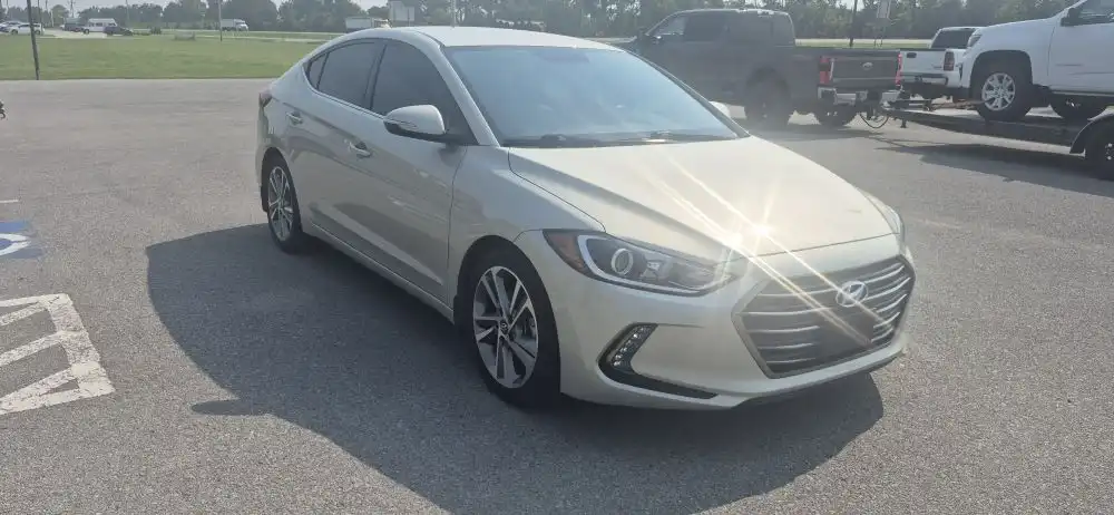2018 Hyundai Elantra 2.0 Limited A/T's photo