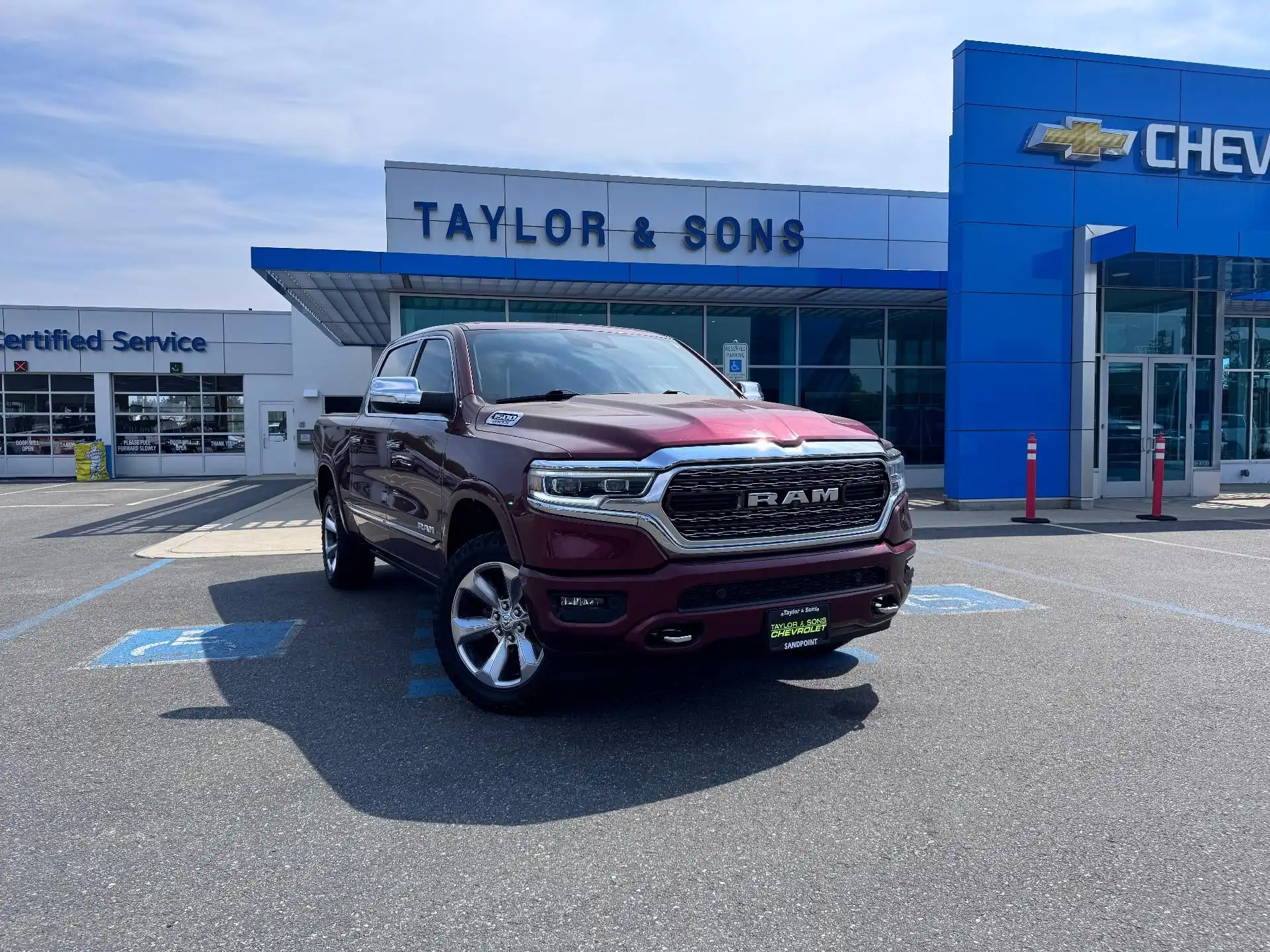 2019 RAM 1500 Limited 4WD Crew Cab 5'7's photo