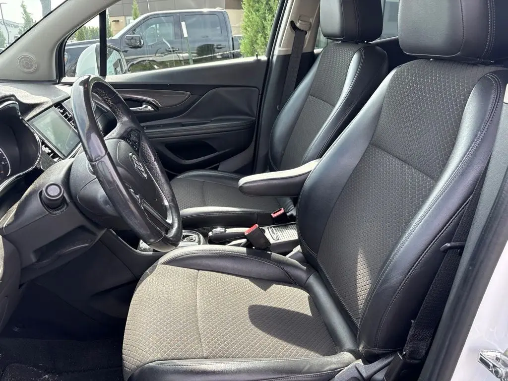 2019 Buick Encore Preferred photo 5