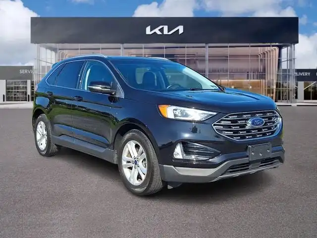 2019 Ford Edge SEL AWD's photo