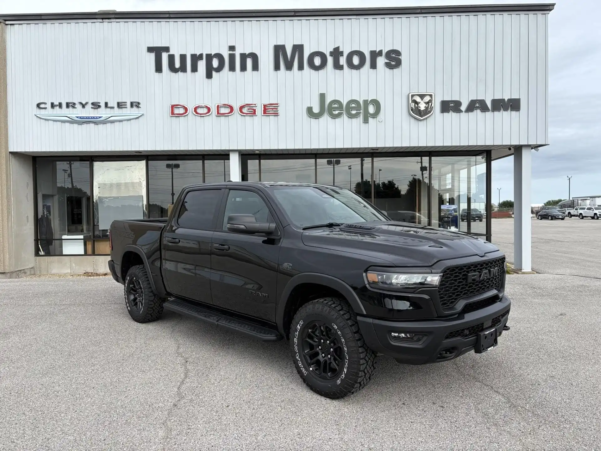 2027 RAM 1500 Rebel 4WD Crew Cab 5'7's photo