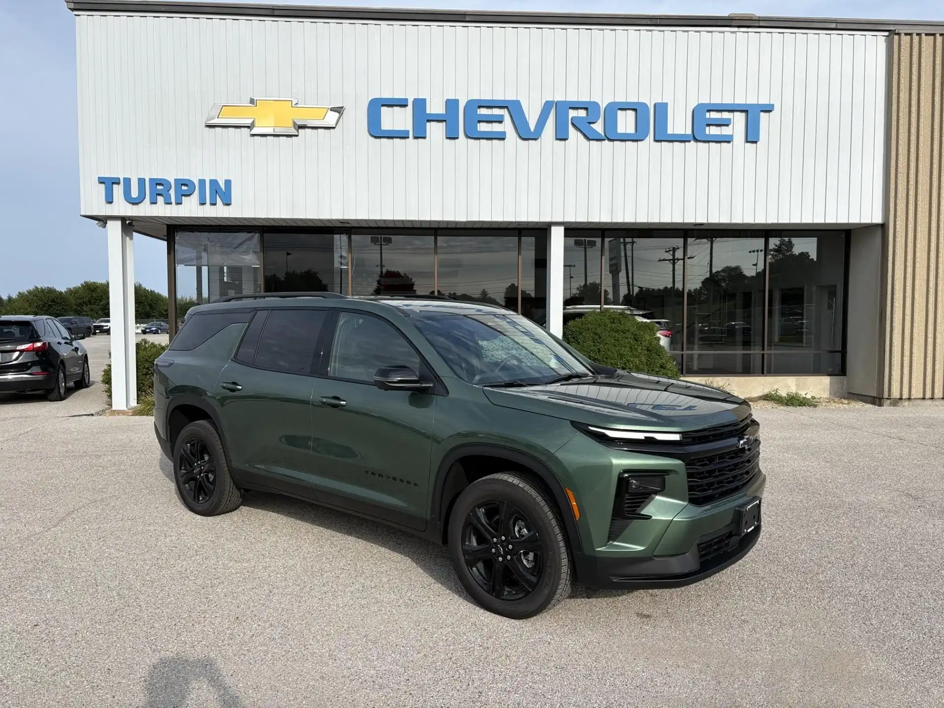 2027 Chevrolet Traverse LT AWD's photo