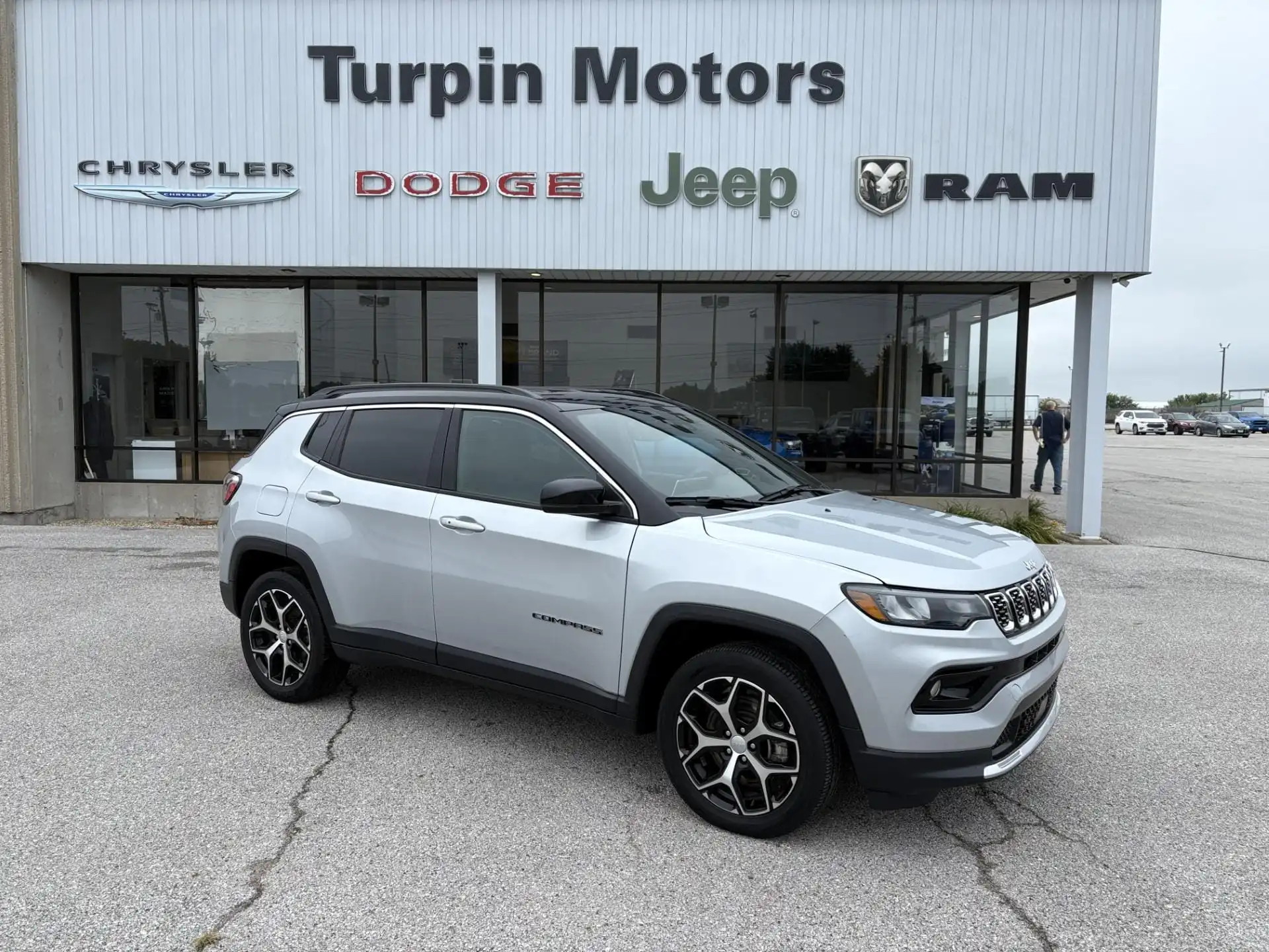 2024 Jeep Compass Limited 4WD's photo