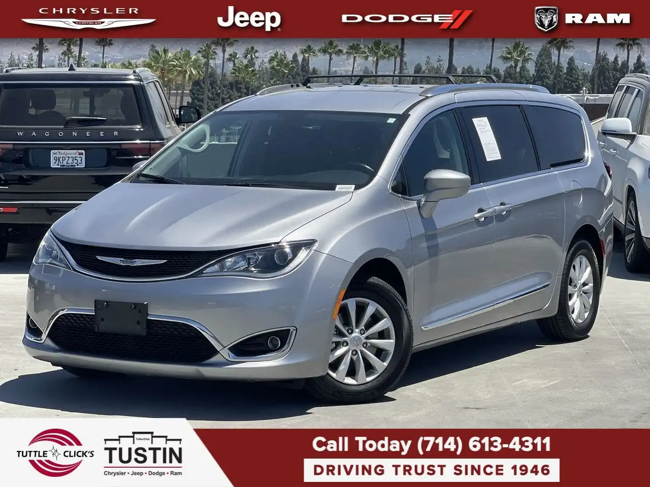 2019 Chrysler Pacifica Touring L's photo