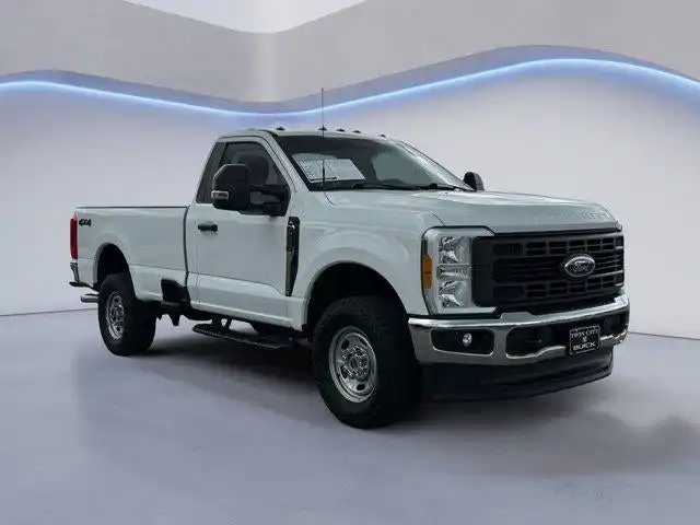 2023 Ford F-250 XL 4x4 Regular Cab 8' Box's photo